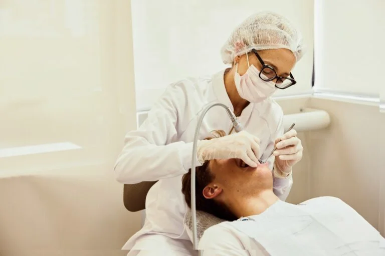 Signs You Might Want Cosmetic Dentistry in Merley